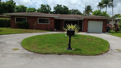 (private lake, pond, creek) Home For Sale in Miami Florida