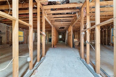 DEVELOPERS, VISIONARIES, AND BUILDERS! Welcome to 169 Middle - photo 10