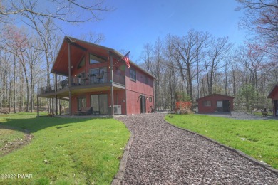 Tanglwood Lakes Golf Course home with incredible views, open - Lake Home For Sale in Greentown, Pennsylvania
