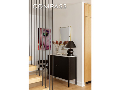 Arguably one of the best apartments in the building and in mint - photo 14