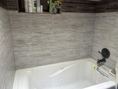 Greentree Villas a 55 plus community, resort style amenities - photo 14