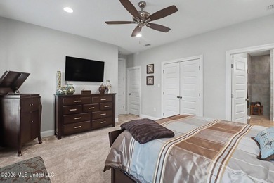 Beautiful custom Elliott home loaded with upgrades and designer - photo 19