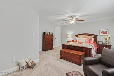 Beautiful custom Elliott home loaded with upgrades and designer - photo 22