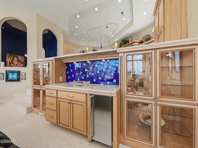 Experience the perfect blend of luxury, privacy, and - photo 29