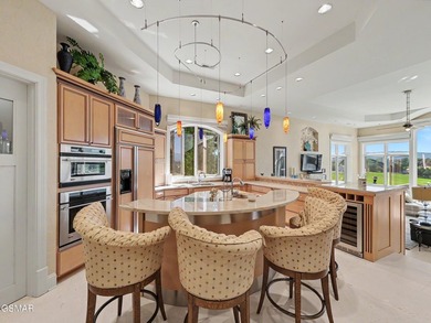 Experience the perfect blend of luxury, privacy, and - photo 30