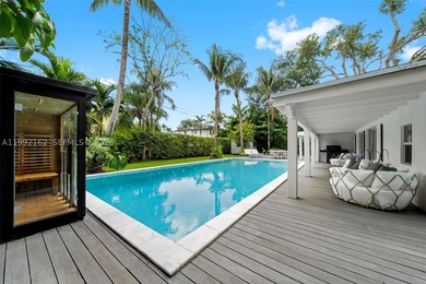 Beautifully reimagined residence in the highly coveted High - photo 31