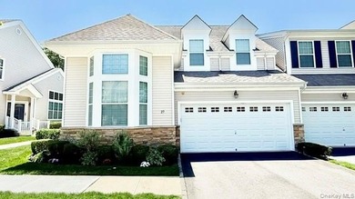 Luxurious And Sought After End Unit Condominium in The Gated 55+ - photo 1