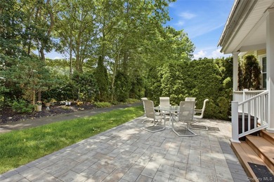 Luxurious And Sought After End Unit Condominium in The Gated 55+ - photo 10