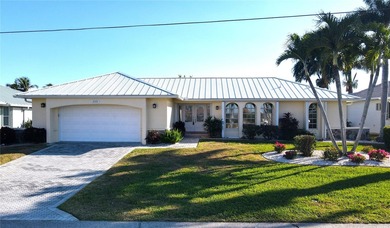 Punta Gorda Isles Area Home For Sale in Punta Gorda Florida