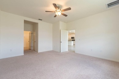 Fall in love with this beautiful almost brand new house built in - photo 11