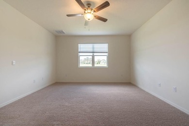 Fall in love with this beautiful almost brand new house built in - photo 12