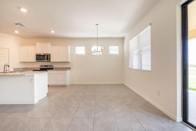 Fall in love with this beautiful almost brand new house built in - photo 19