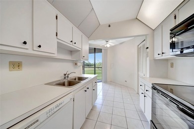 MOTIVATED SELLER! LARGE PRICE REDUCTION ! This Unit is ready for - photo 25