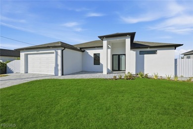 Cape Coral Lakes Area Home Sale Pending in Cape Coral Florida