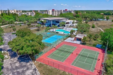 MOTIVATED SELLER! LARGE PRICE REDUCTION ! This Unit is ready for - photo 47