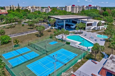 MOTIVATED SELLER! LARGE PRICE REDUCTION ! This Unit is ready for - photo 48