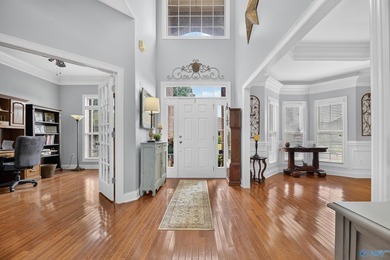 Welcome to Hidden Lake, where timeless elegance meets everyday - photo 8
