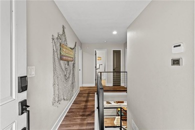 NEW PRICE!! Sunshine and Water....Lakefront living at its - photo 4