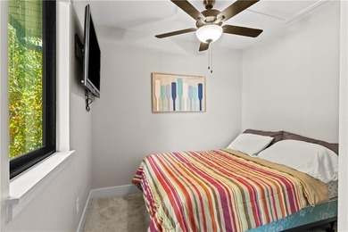 NEW PRICE!! Sunshine and Water....Lakefront living at its - photo 10