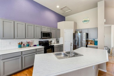 OPEN HOUSE SATURDAY 12pm - 2pme take a look, fall in love and - photo 11