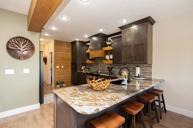Lake living at its finest with this 3 bedroom, 4 bathroom 2 - photo 16