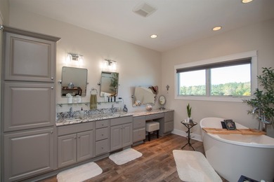 Lake living at its finest with this 3 bedroom, 4 bathroom 2 - photo 30