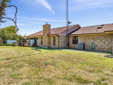 3.7 scenic acres, an impressive workshop, and just minutes from - photo 32