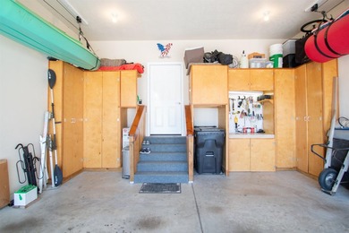 Lake living at its finest with this 3 bedroom, 4 bathroom 2 - photo 50