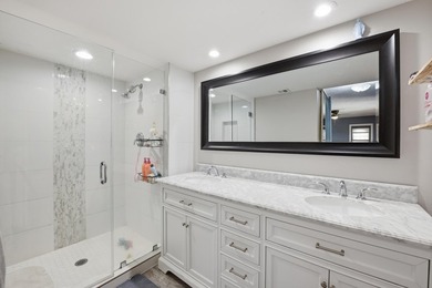 Beautifully updated 3-bedroom, 2.5-bath home in the highly - photo 17
