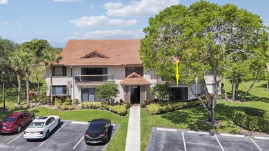 Welcome home to the tranquil community of Dunbar Woods, nestled - photo 2