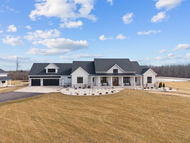 Extraordinary luxury estate offering nearly 21 acres with a - photo 5