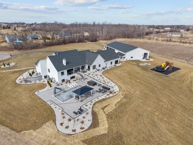 Extraordinary luxury estate offering nearly 21 acres with a - photo 8