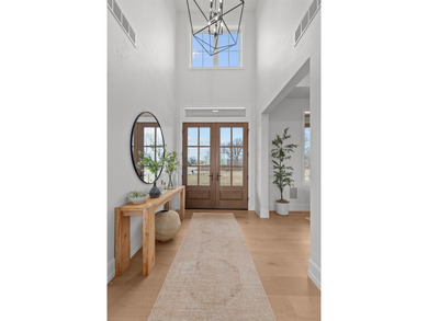 Extraordinary luxury estate offering nearly 21 acres with a - photo 10