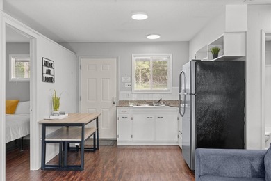 Welcome to Kimberling Cove Resort, a beautifully updated - photo 21