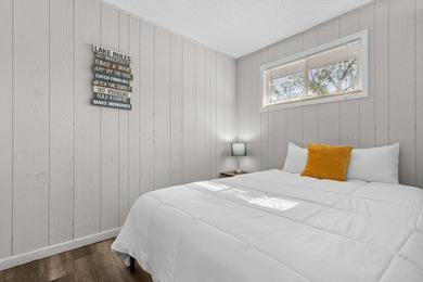 Welcome to Kimberling Cove Resort, a beautifully updated - photo 22
