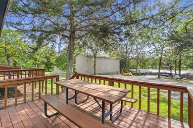 Welcome to Kimberling Cove Resort, a beautifully updated - photo 29