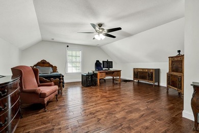 **NEW PRICE!** Discover exceptional value in the heart of - photo 32