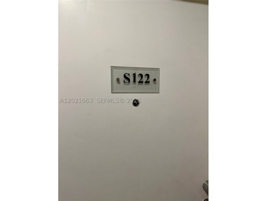 FOR WILLIAMS ISLAND RESIDENTS ONLY! ONE OF A KIND, STUDIO APT - photo 4