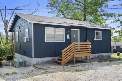 Welcome to Kimberling Cove Resort, a beautifully updated - photo 35