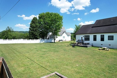 **NEW PRICE!** Discover exceptional value in the heart of - photo 43