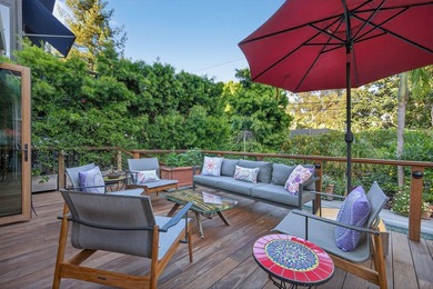 Beautiful move-in ready residence offering sophisticated - photo 44