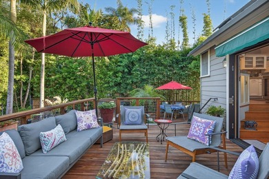 Beautiful move-in ready residence offering sophisticated - photo 45