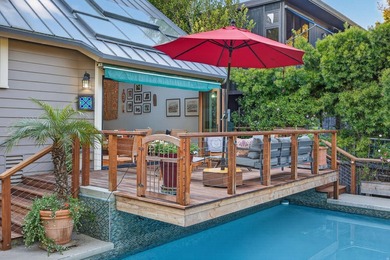 Beautiful move-in ready residence offering sophisticated - photo 47