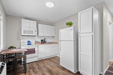 Welcome to Kimberling Cove Resort, a beautifully updated - photo 50