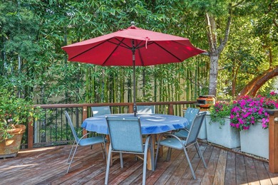 Beautiful move-in ready residence offering sophisticated - photo 50