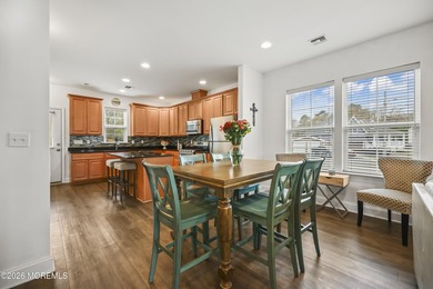 Living is easy at the shore in this young 2015 coastal retreat - photo 8