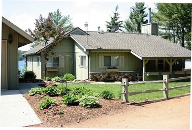 Little Hills Lake Home For Sale in Wautoma Wisconsin