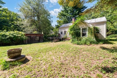 SIGNIFICANT PRICE REDUCTION! The entire western border of this - photo 5