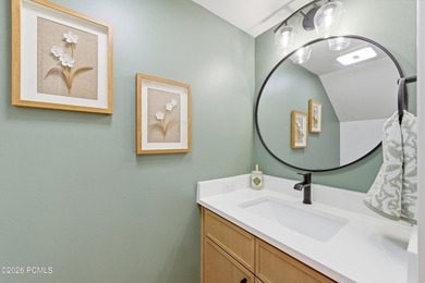 This stunning 4-bedroom, 2.5-bath end-unit residence in the Park - photo 18