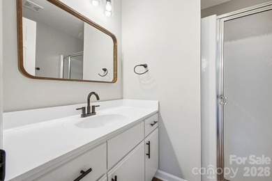 Freshly renovated and truly turnkey, this serene single-level - photo 25